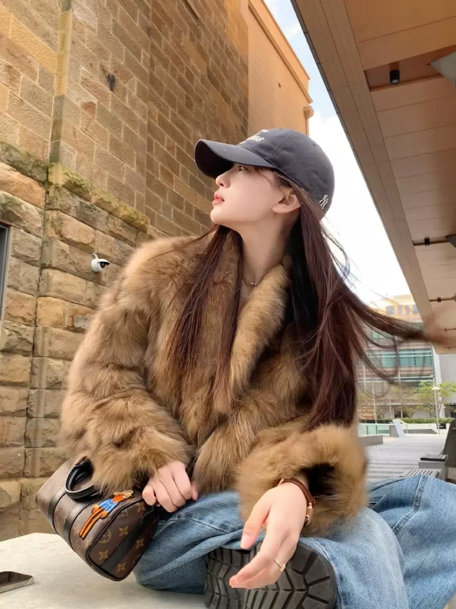 Women's Fur Coat