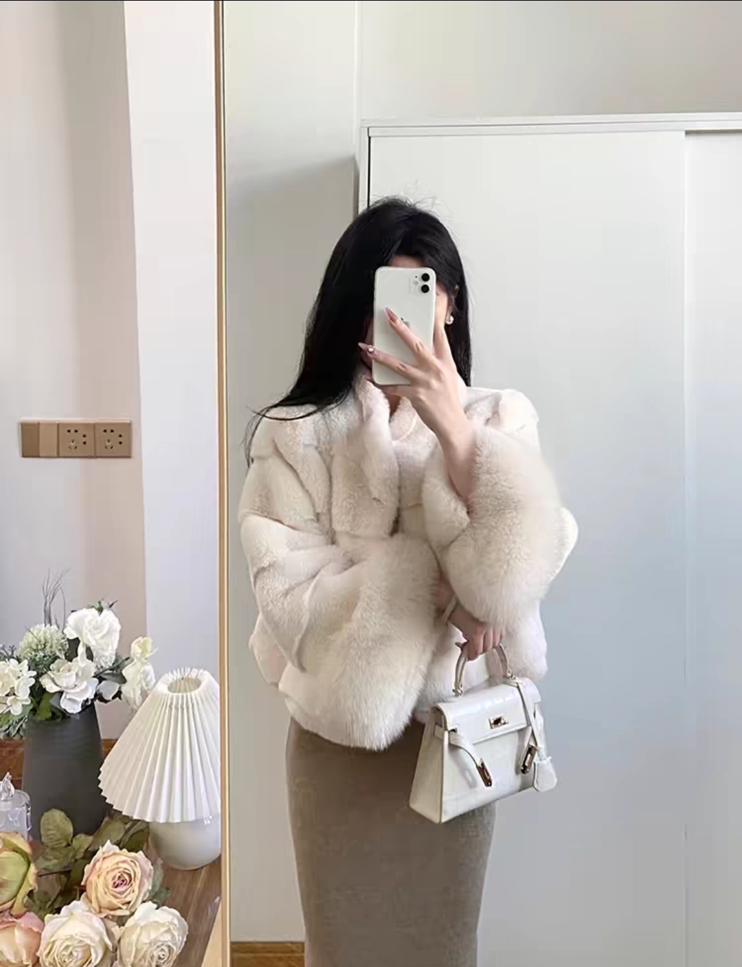 Women's Faux Fur Coat