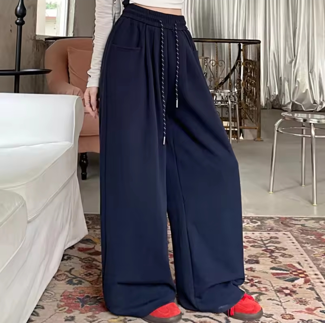 Black Wide-Leg Pants