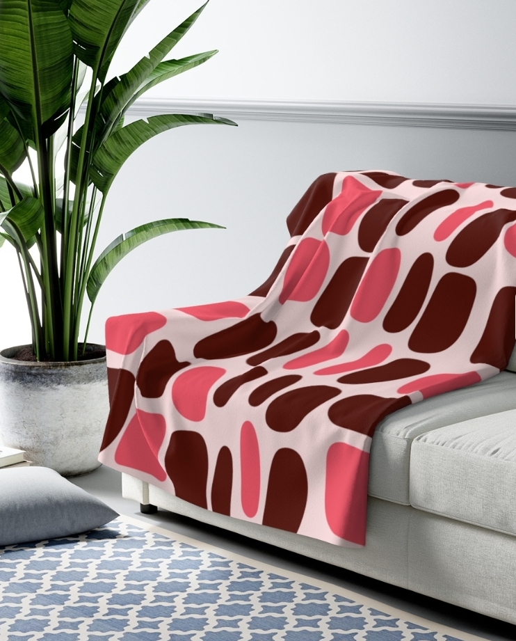 Geometric Pattern Throw Blanket