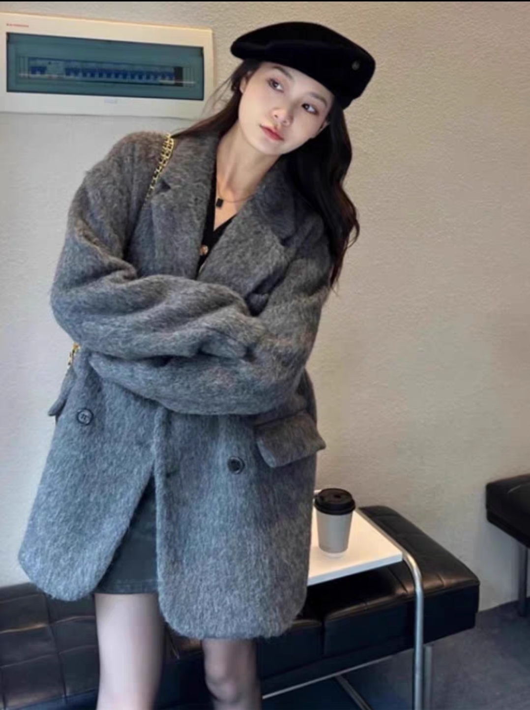 Elegant Women's Overcoat
