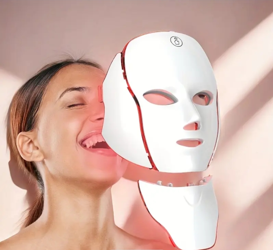 LED Light Therapy Face Mask