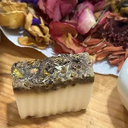 Goat Milk & Black Soap with Herb