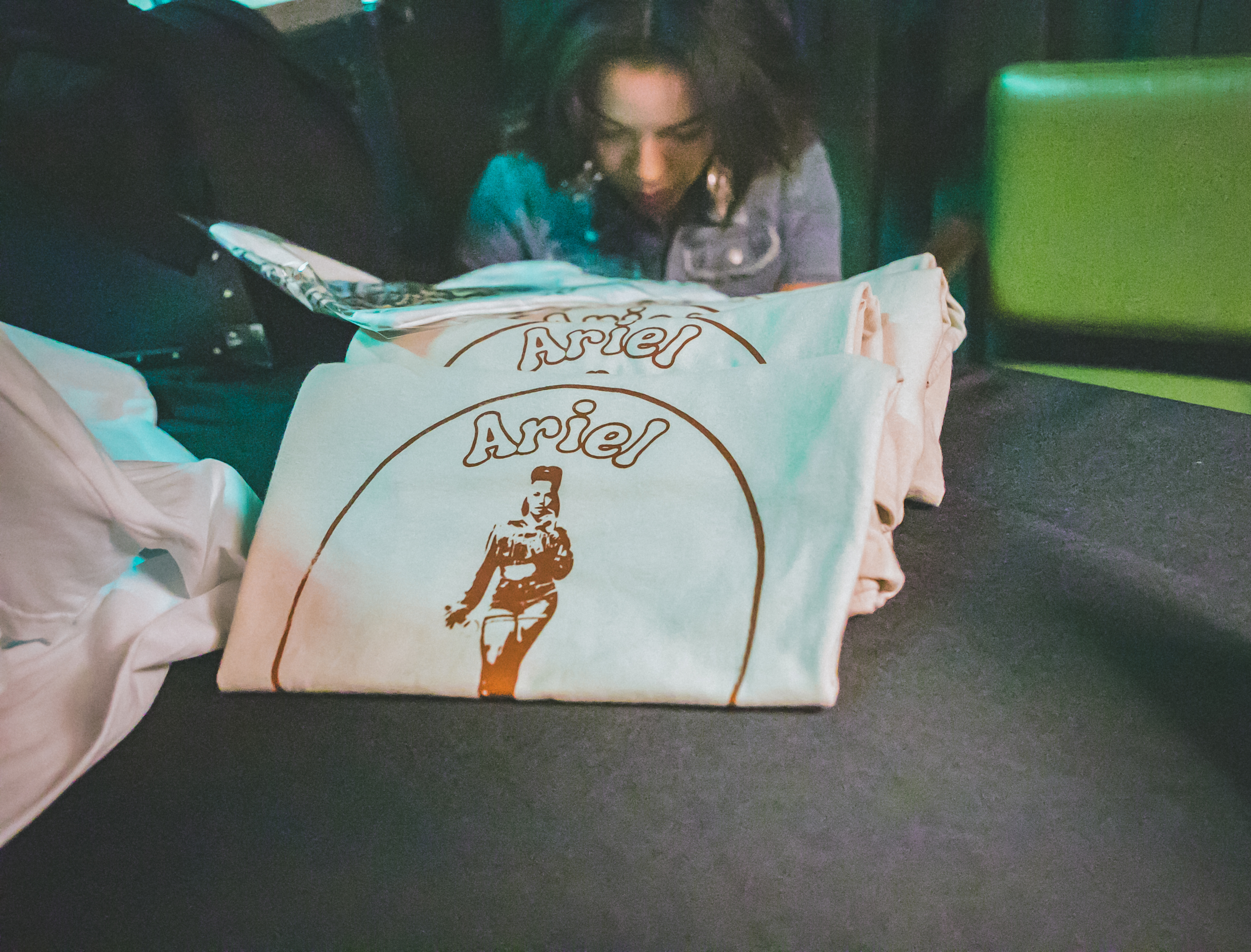 Retro Ariel Reign T-shirt