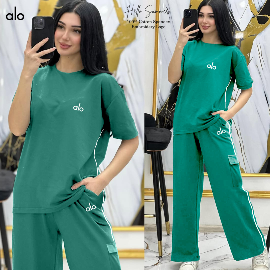 Green Cotton Lounge Set by alo
