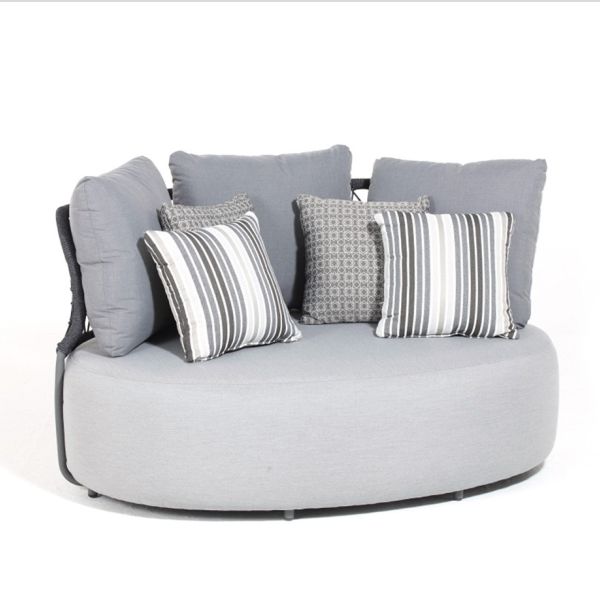 Cobbe Sofa 