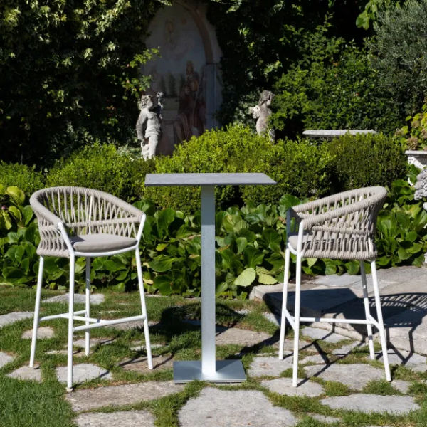 Modern bar stool