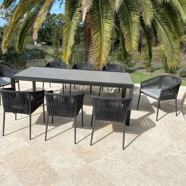 Outdoor dining set