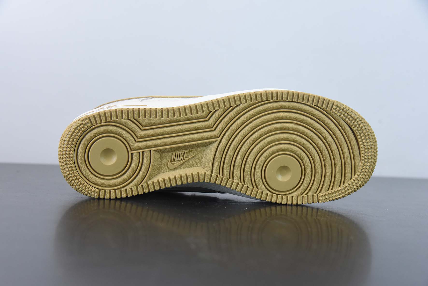 Nike Air Force 1 (Rif.Int 00322)