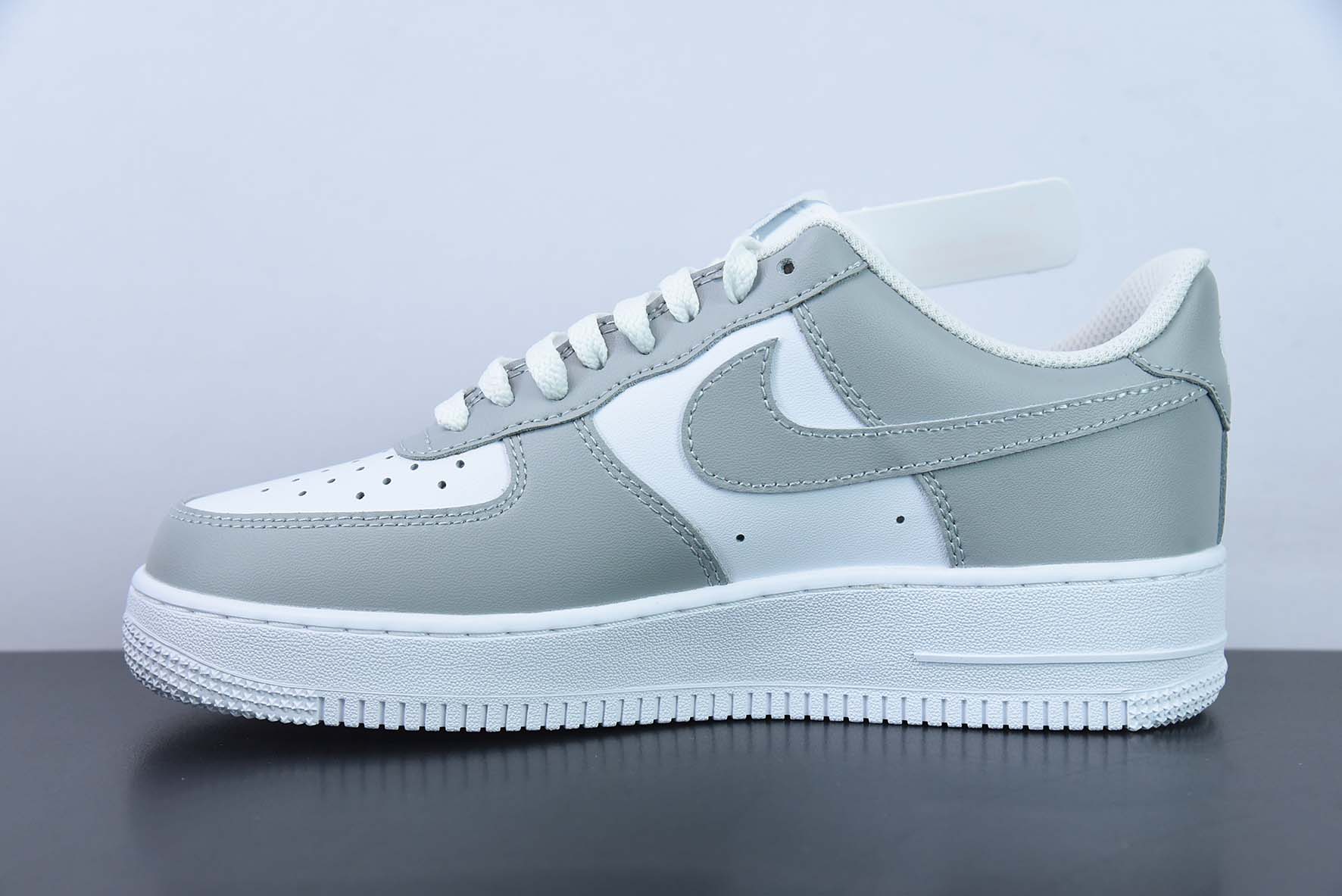 Nike Air Force 1 (Rif.Int 00321)
