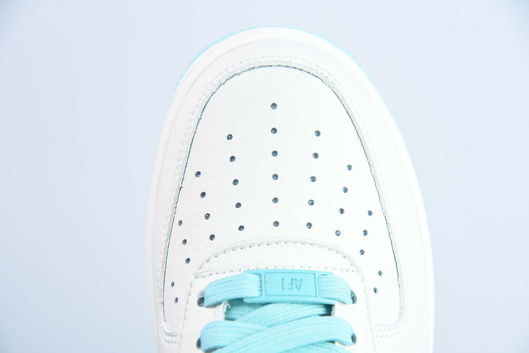 Nike Air Force 1 (Rif.Int 00311)