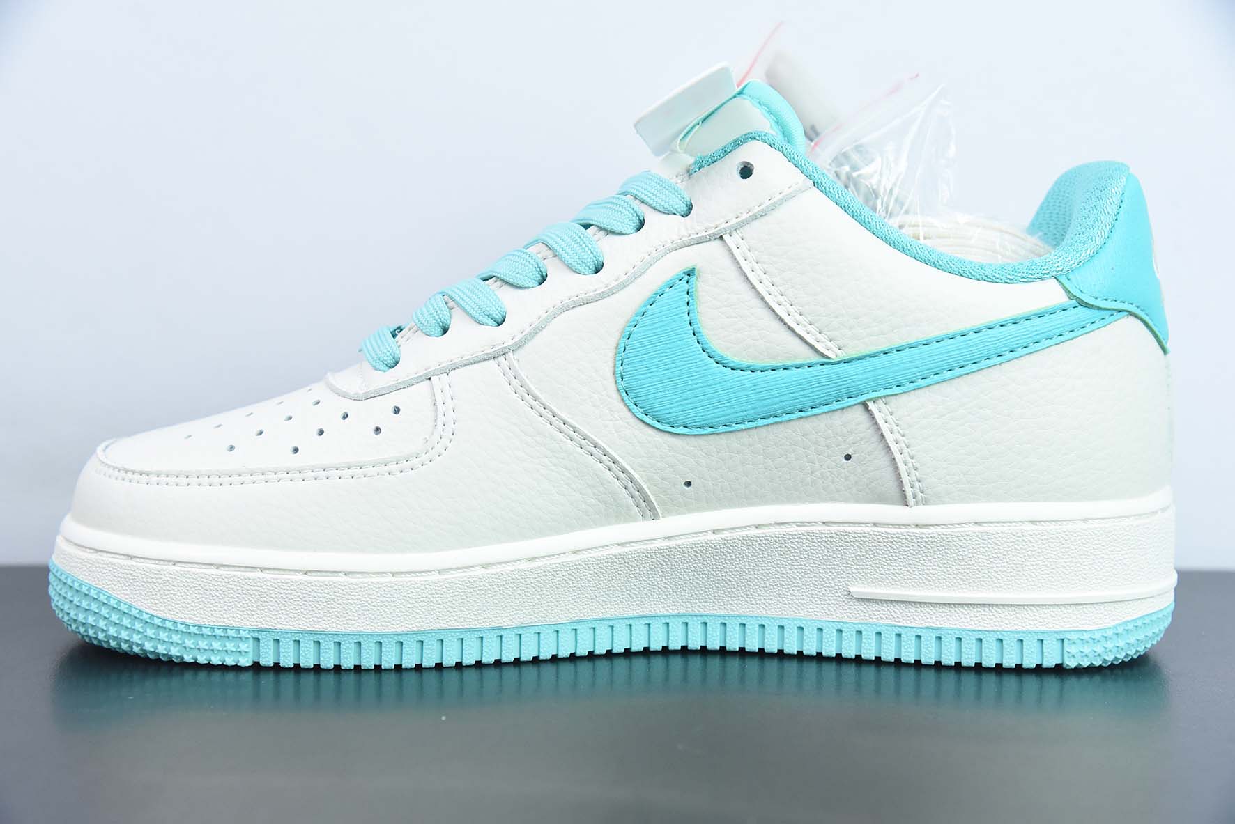 Nike Air Force 1 (Rif.Int 00311)