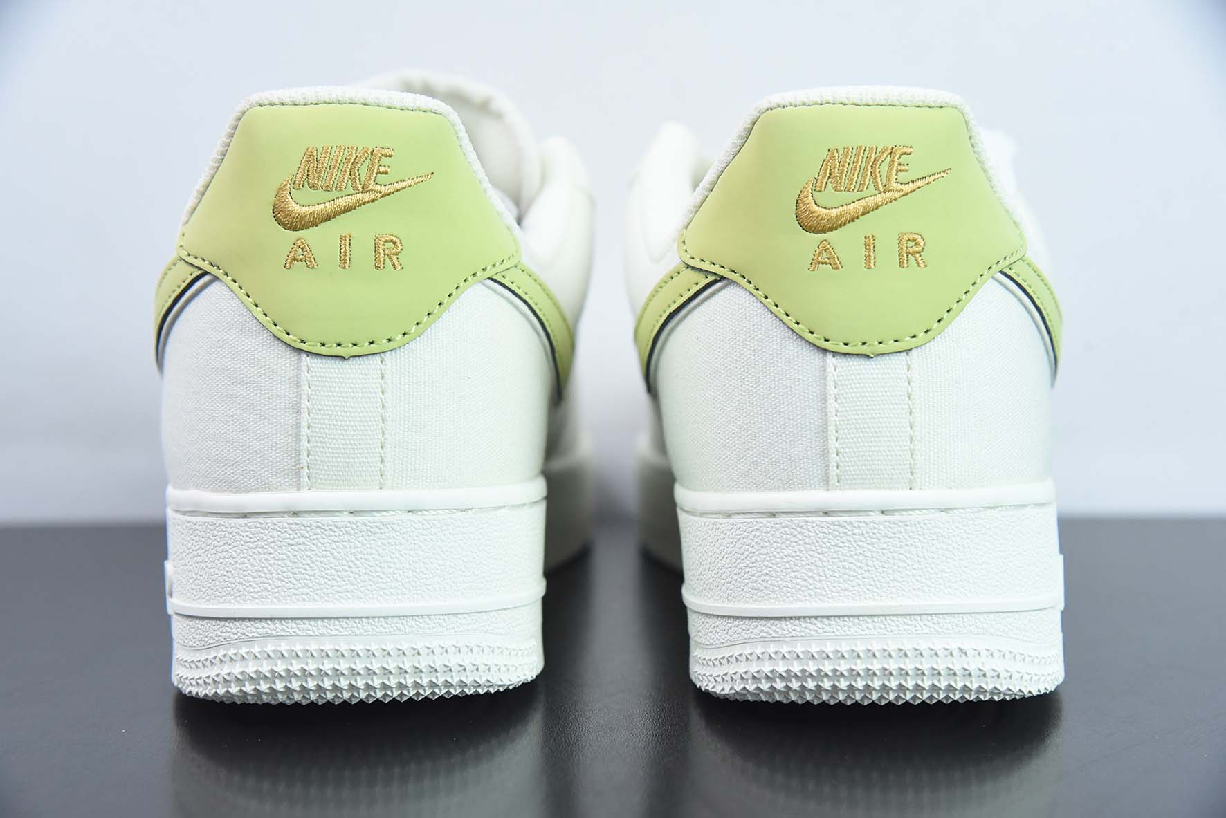 Nike Air Force 1 (Rif.Int 00309)