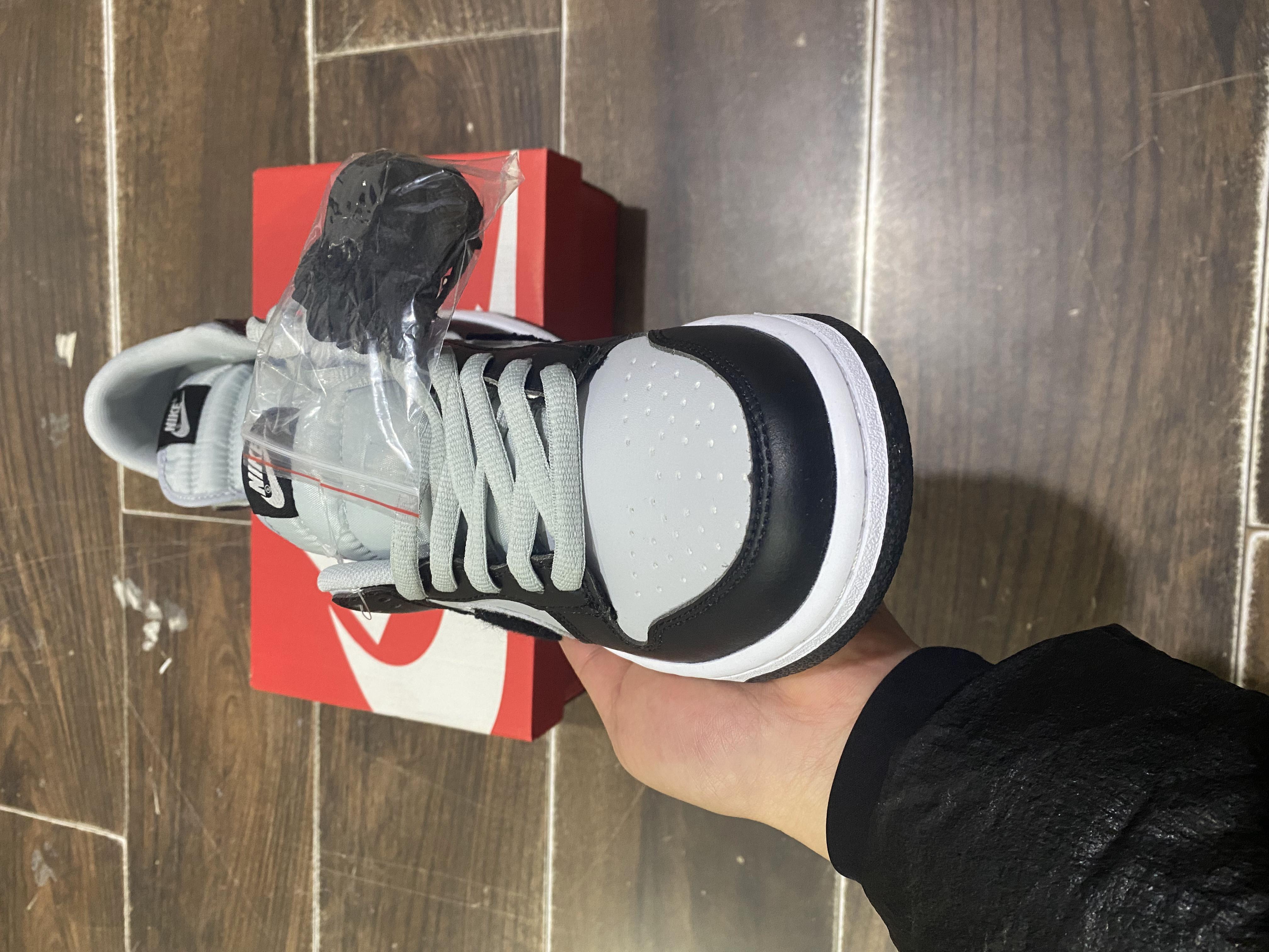 Nike Dunk (Rif.Int 00293)