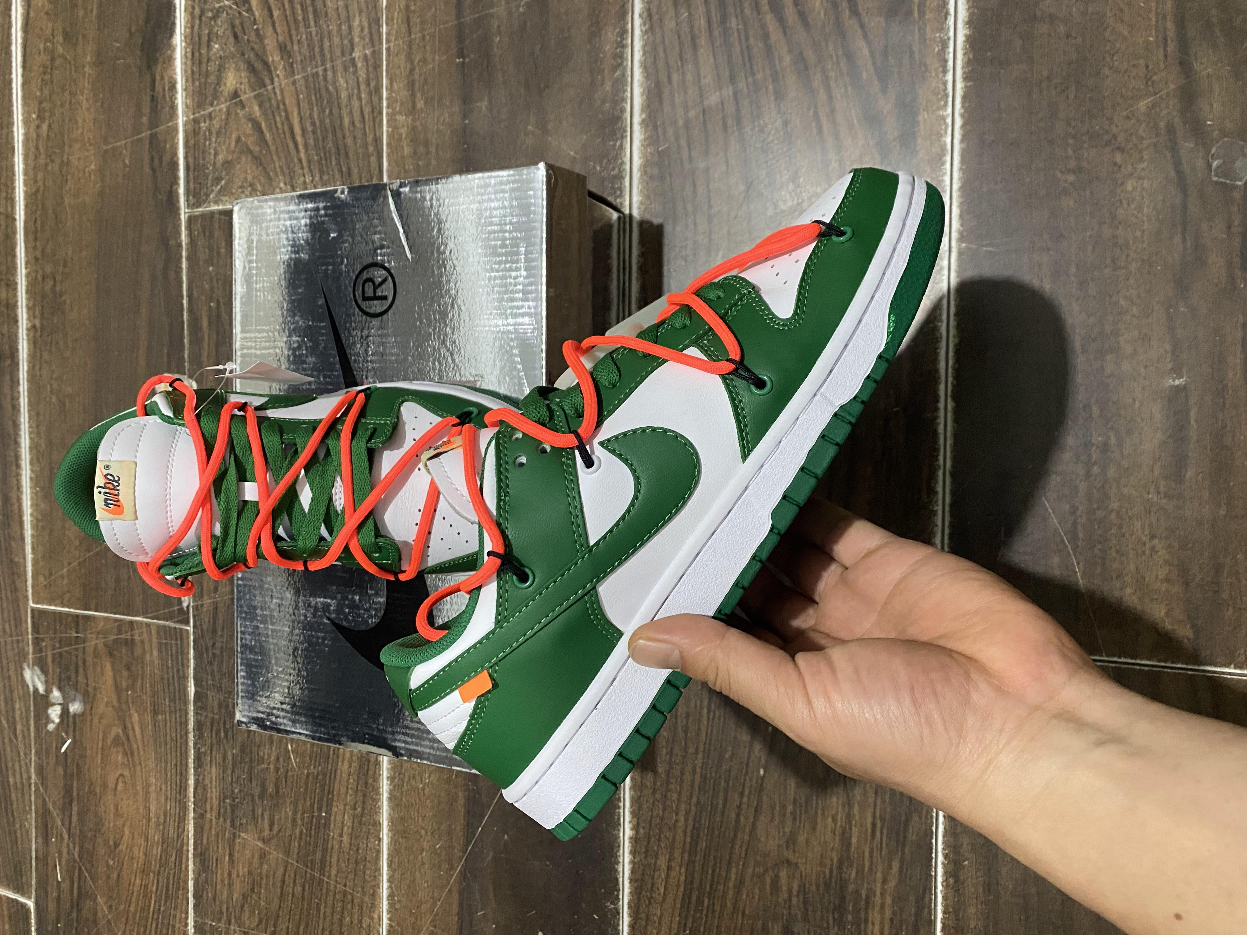 Nike Dunk (Rif.Int 00285)