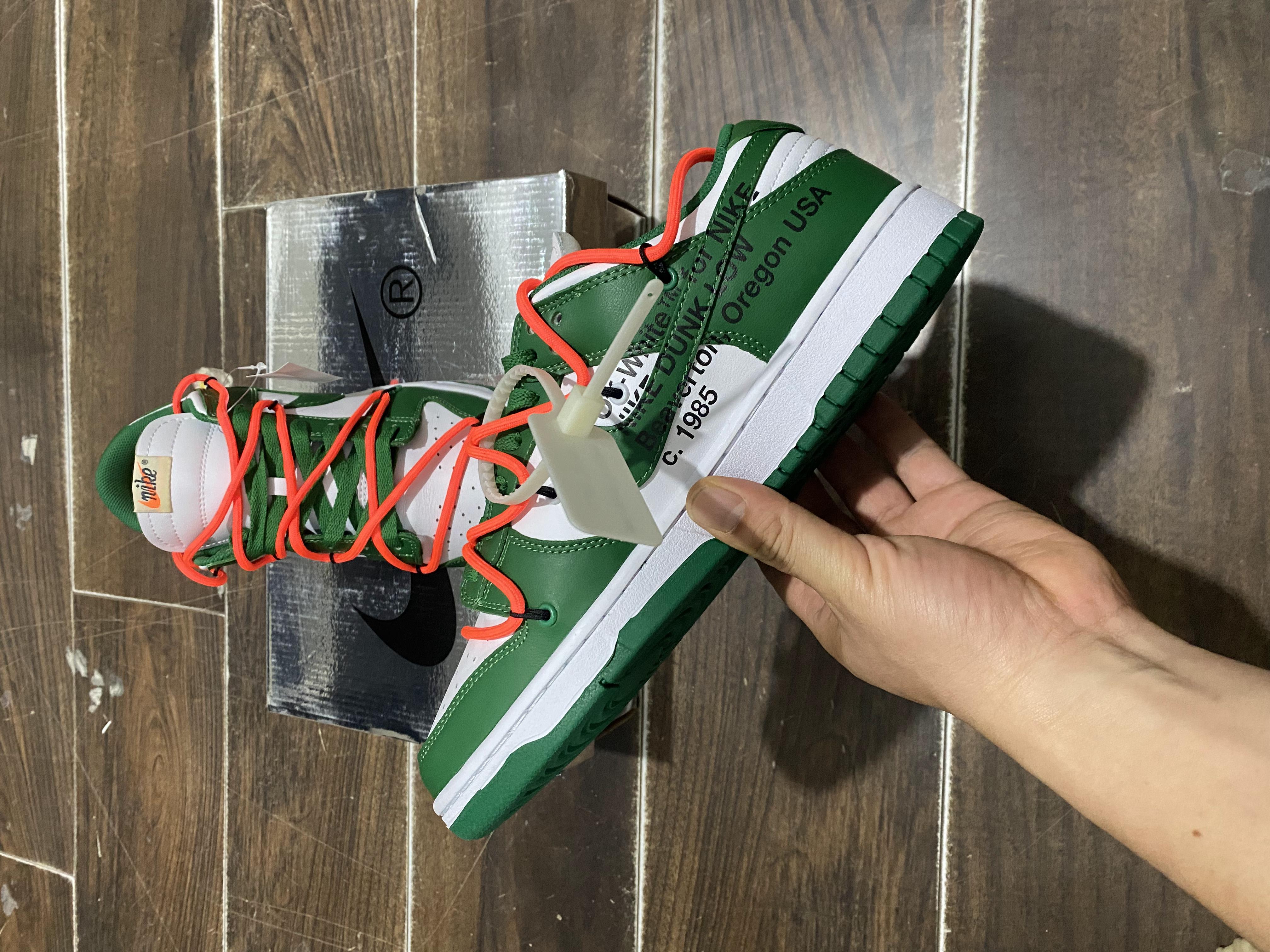 Nike Dunk (Rif.Int 00285)