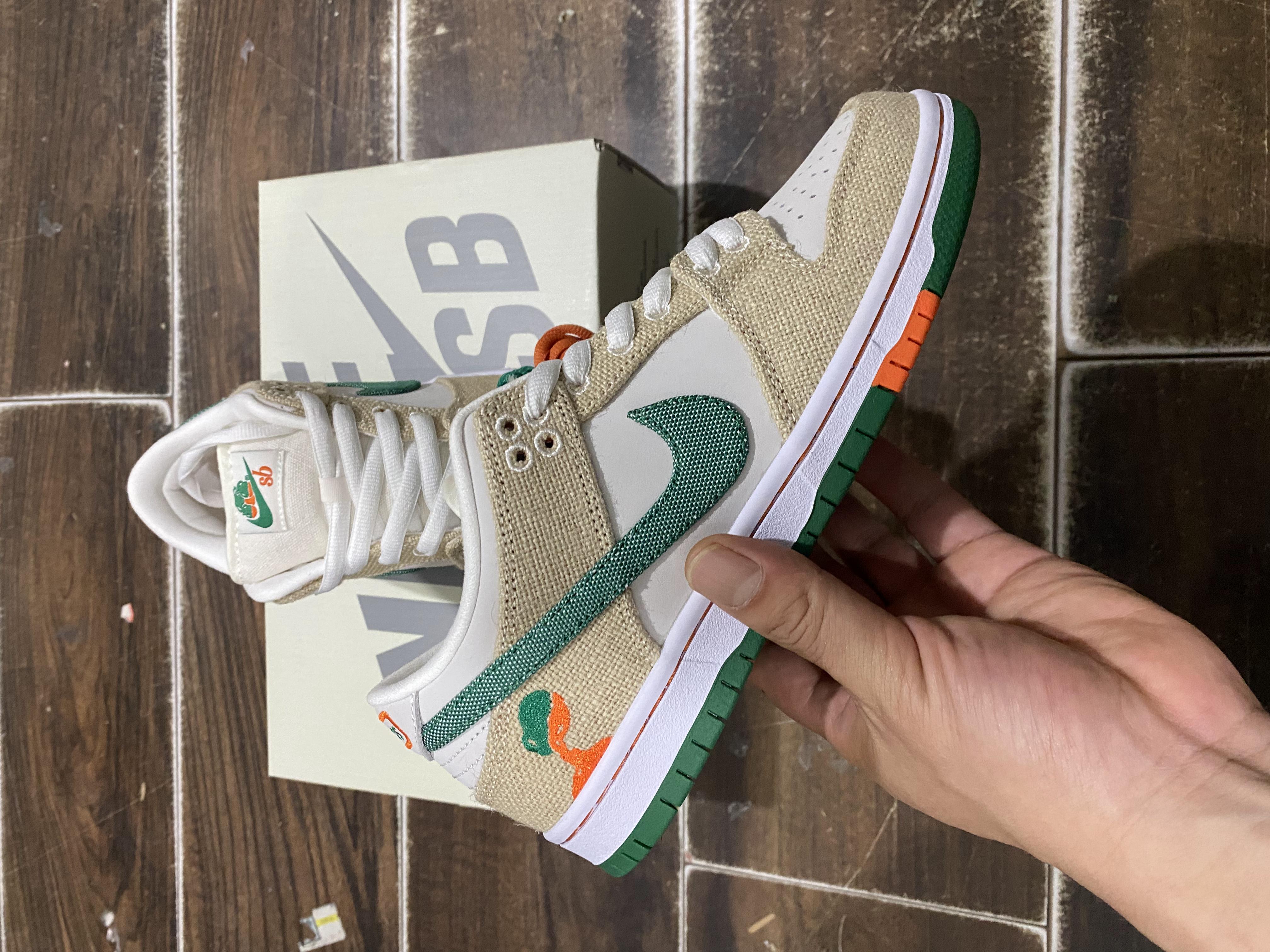 Nike Dunk (Rif.Int 00244)