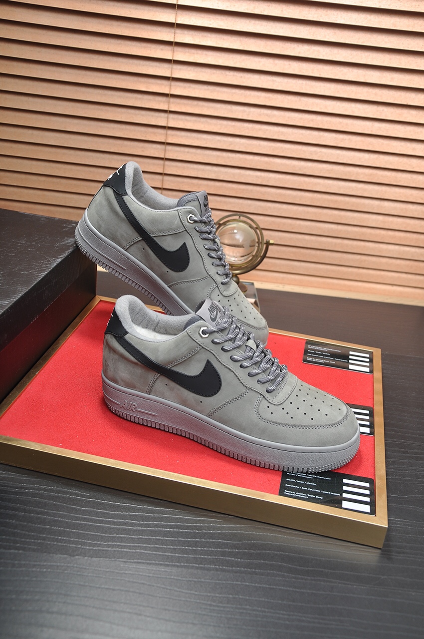 Nike Air Force 1 (Rif.Int 00240)
