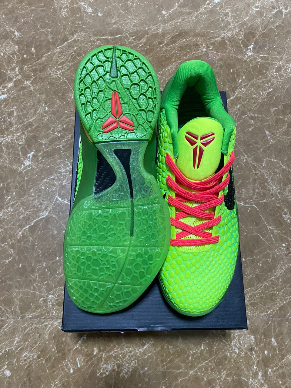 Nike Kobe 6 Protro Grinch (Rif.Int 00215)