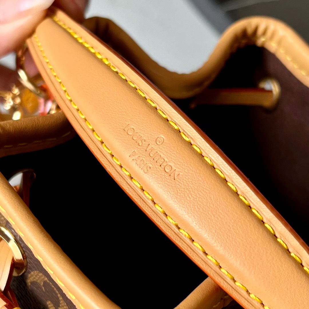 Borsa LV (Rif.Int 00169)