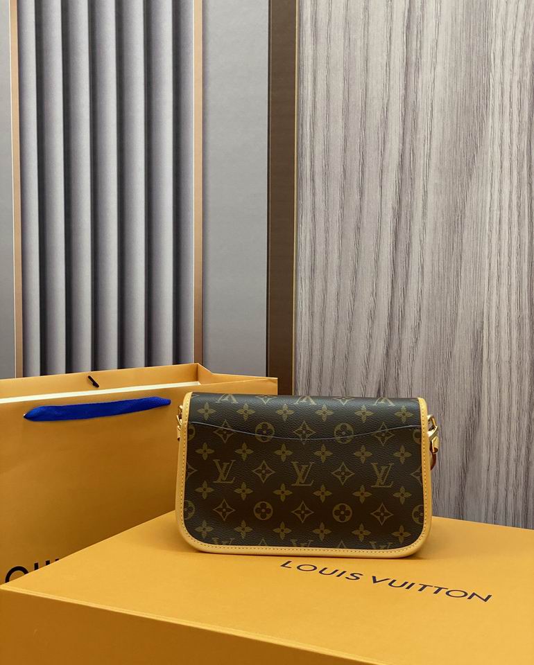 Borsa LV (Rif.Int 00139)