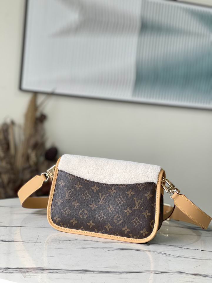 Borsa LV (Rif.Int 00137)