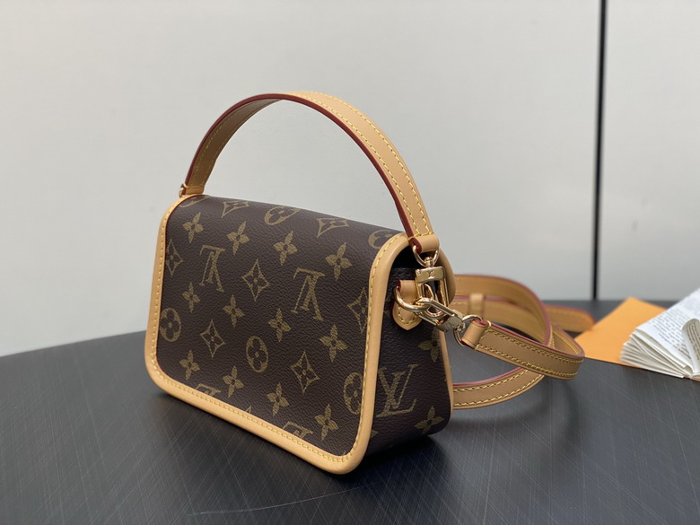 Borsa LV (Rif.Int 00129)