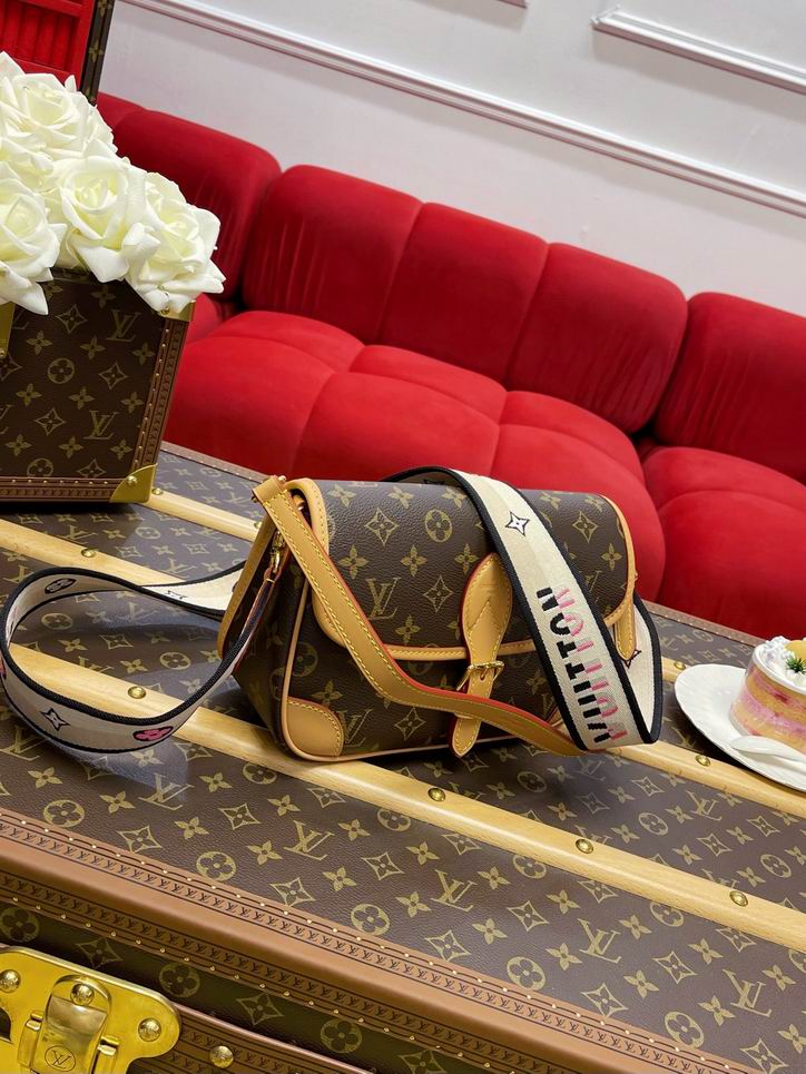 Borsa LV (Rif.Int 00118)