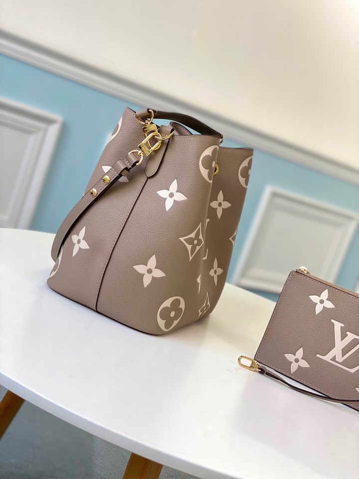 Borsa LV (Rif.Int 00076)