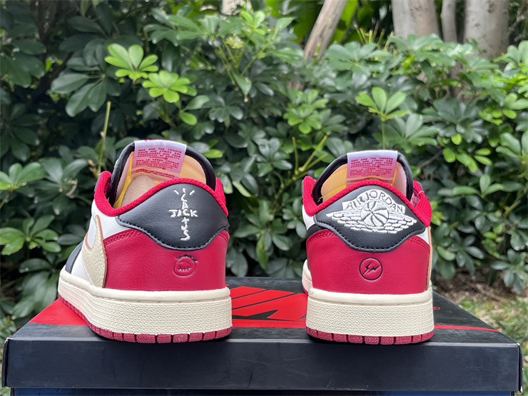 Nike Travis Scott (Rif.Int 00623)