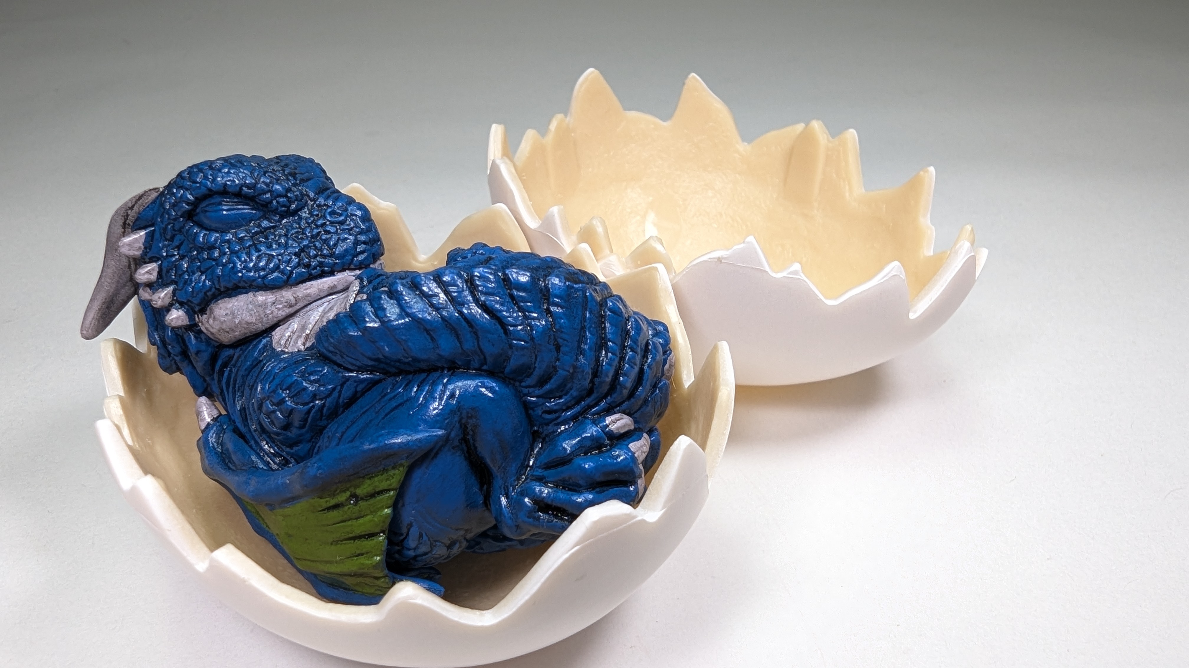 Dragon with Egg