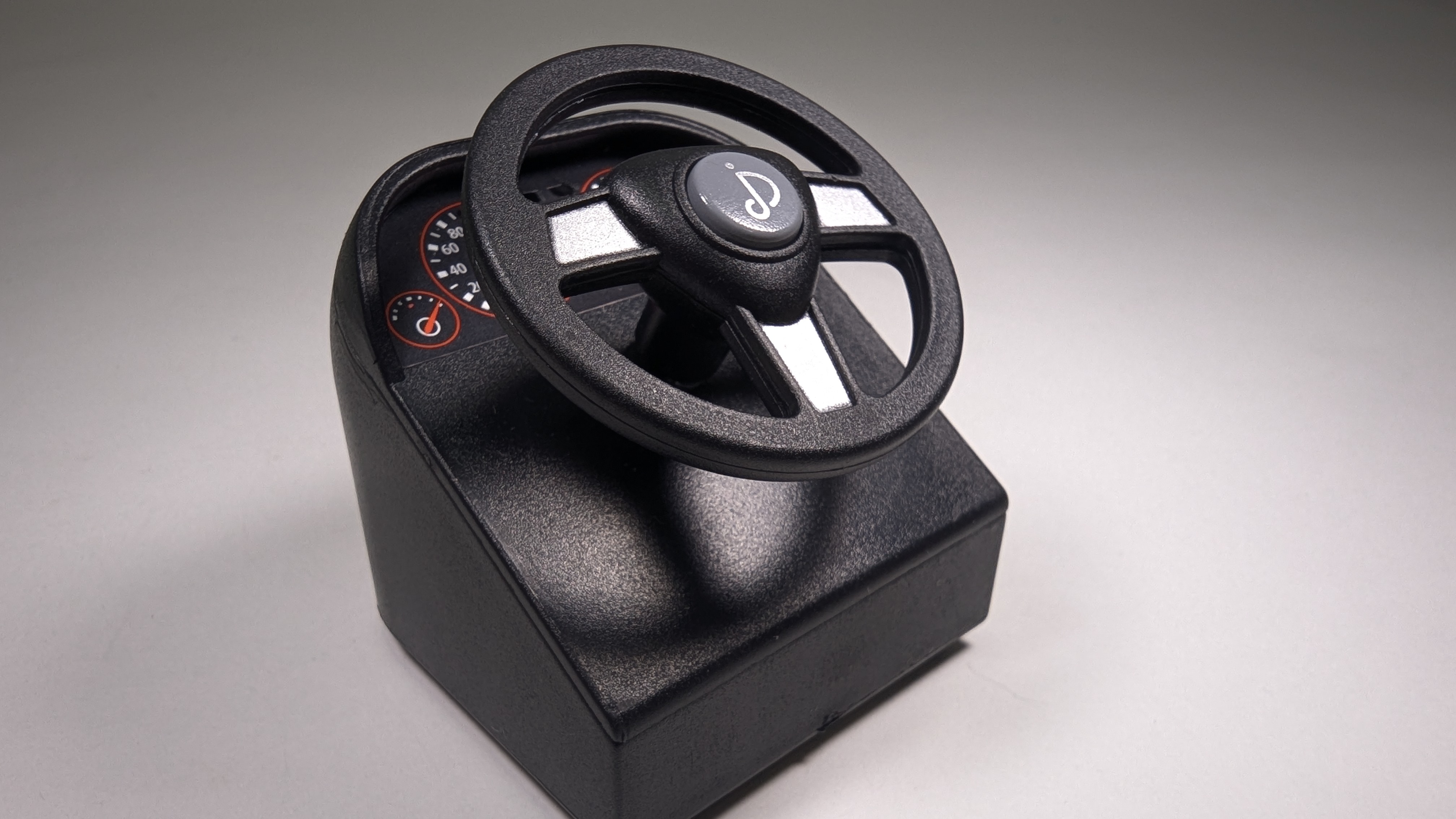 Steering Wheel with working horn