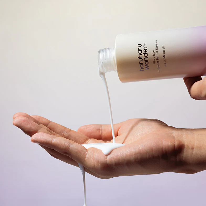 HARUHARU WONDER - Black rice Probiotics Barrier Essence