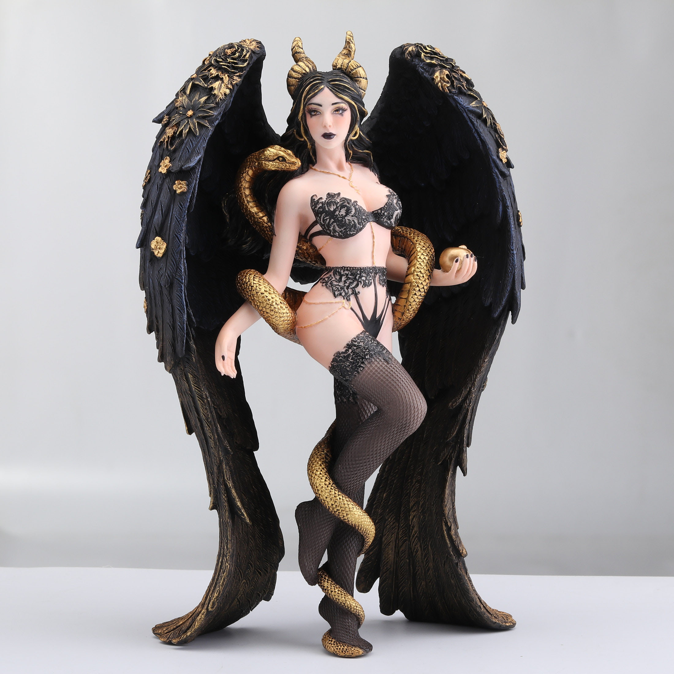 LILITH THE FIRST TEMPTRESS