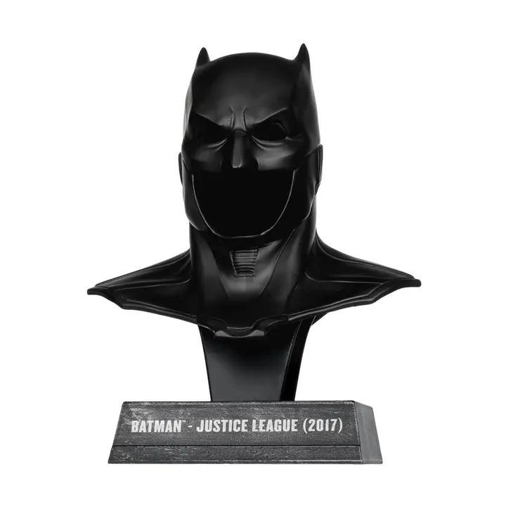 Dc Prop Rep. W3 Batman Justice League 1:3 Cowl