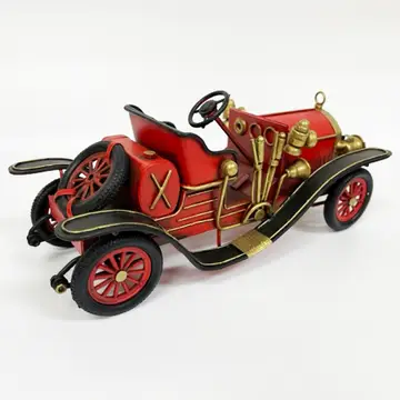Red Sportwagen Metal Model