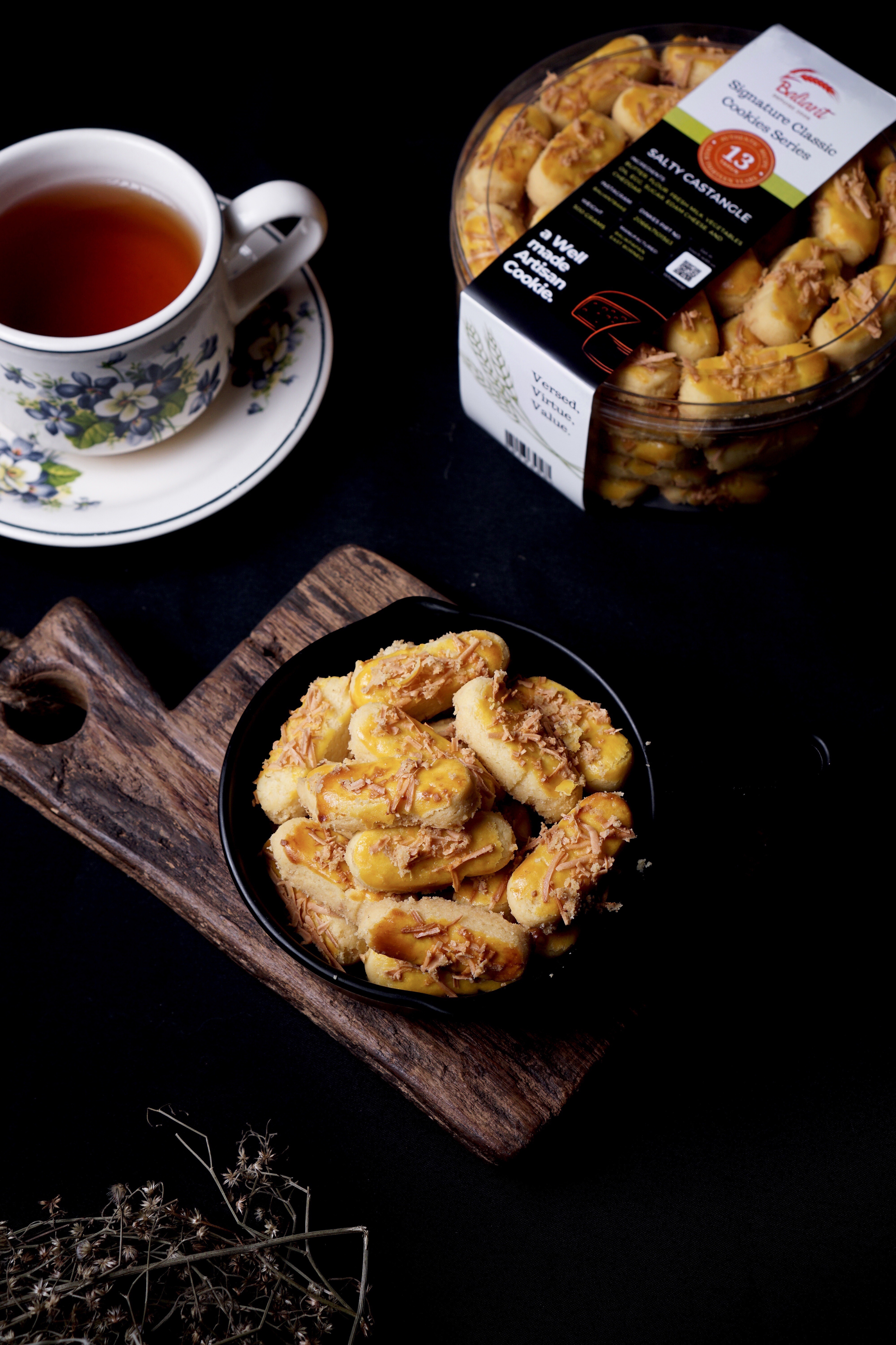 SALTY CASTANGLE COOKIE