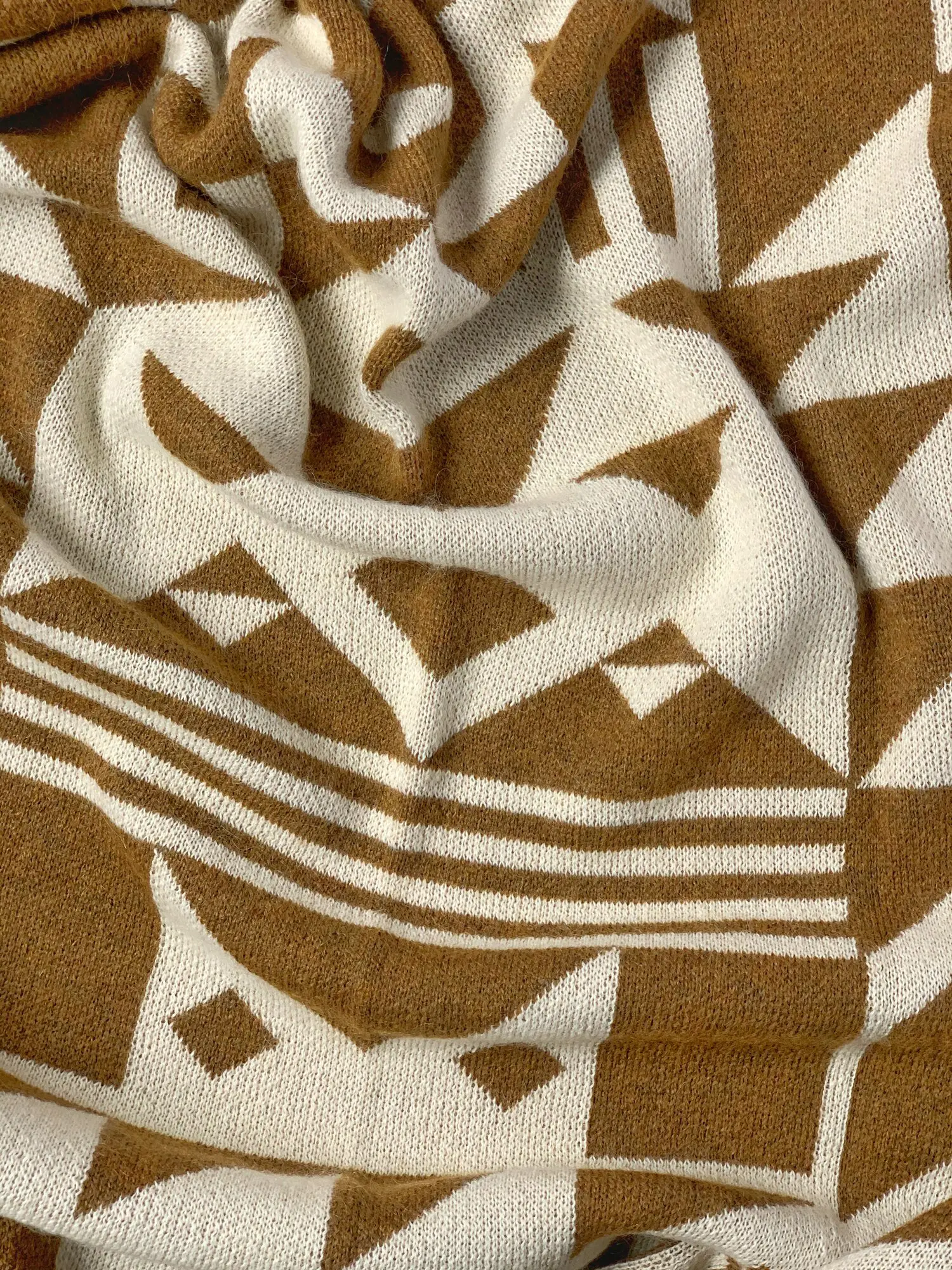 TOTEM BLANKET