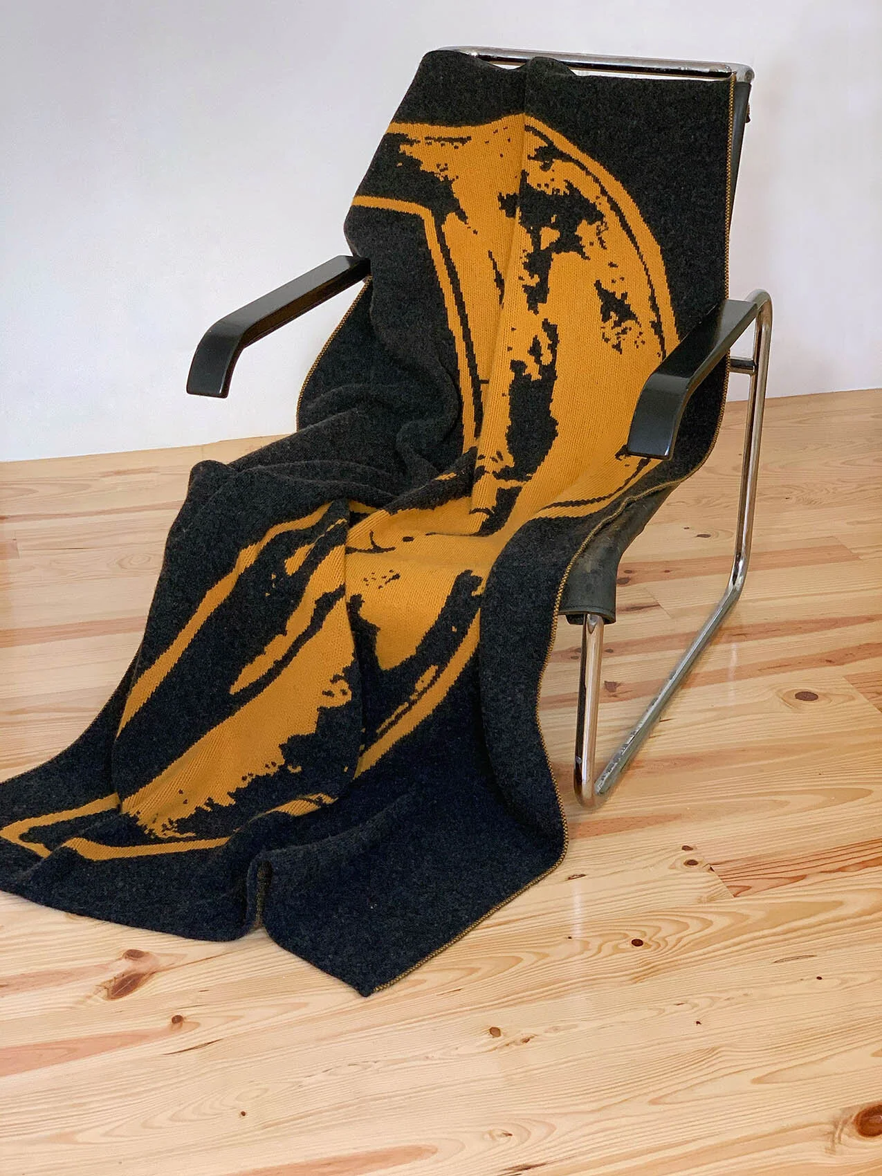 BANANA BLANKET