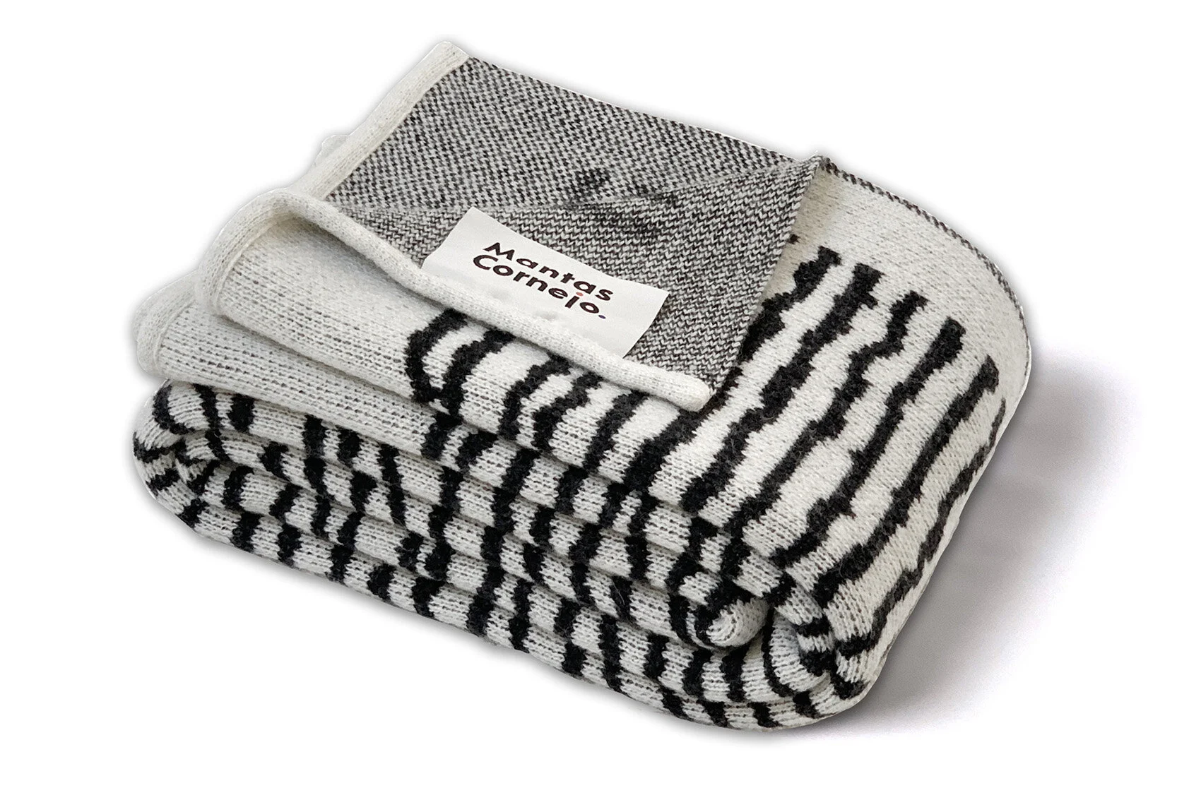 WAVES BLANKET