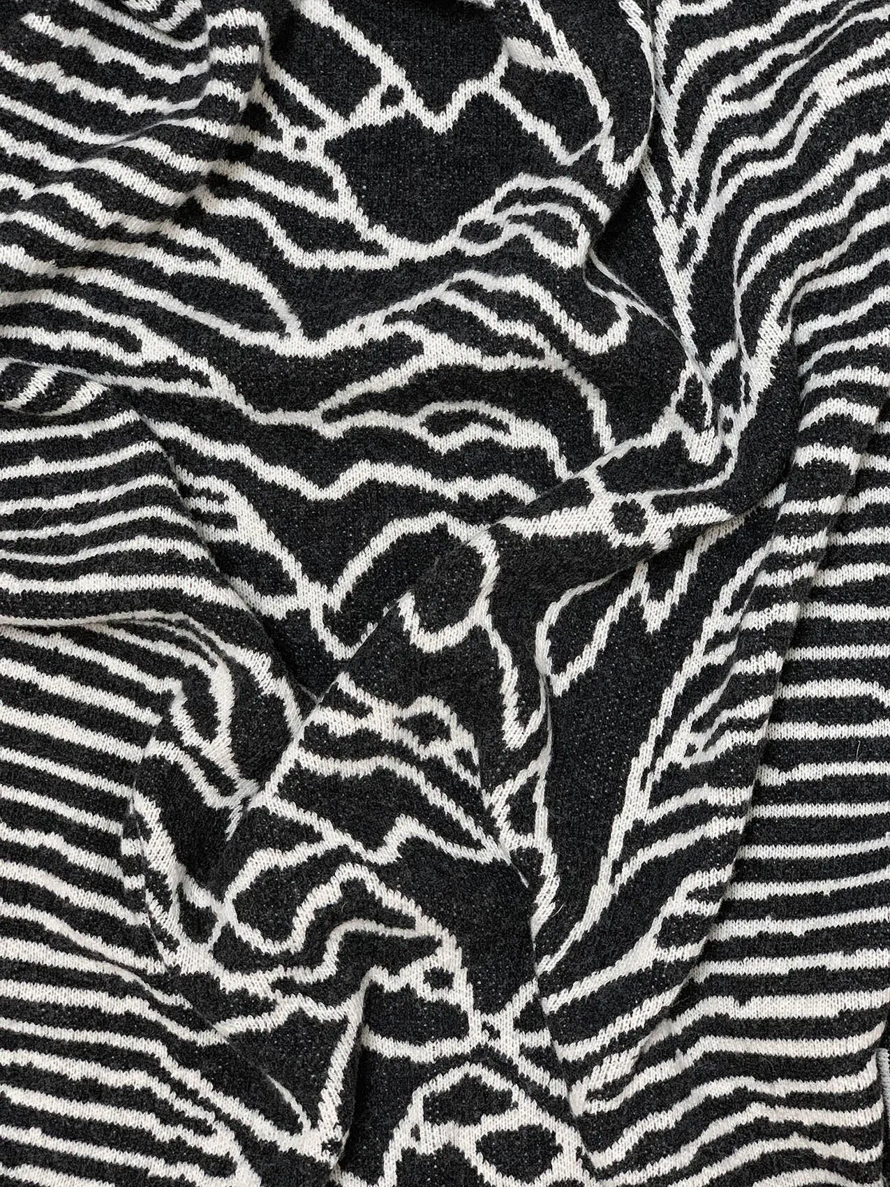 WAVES BLANKET