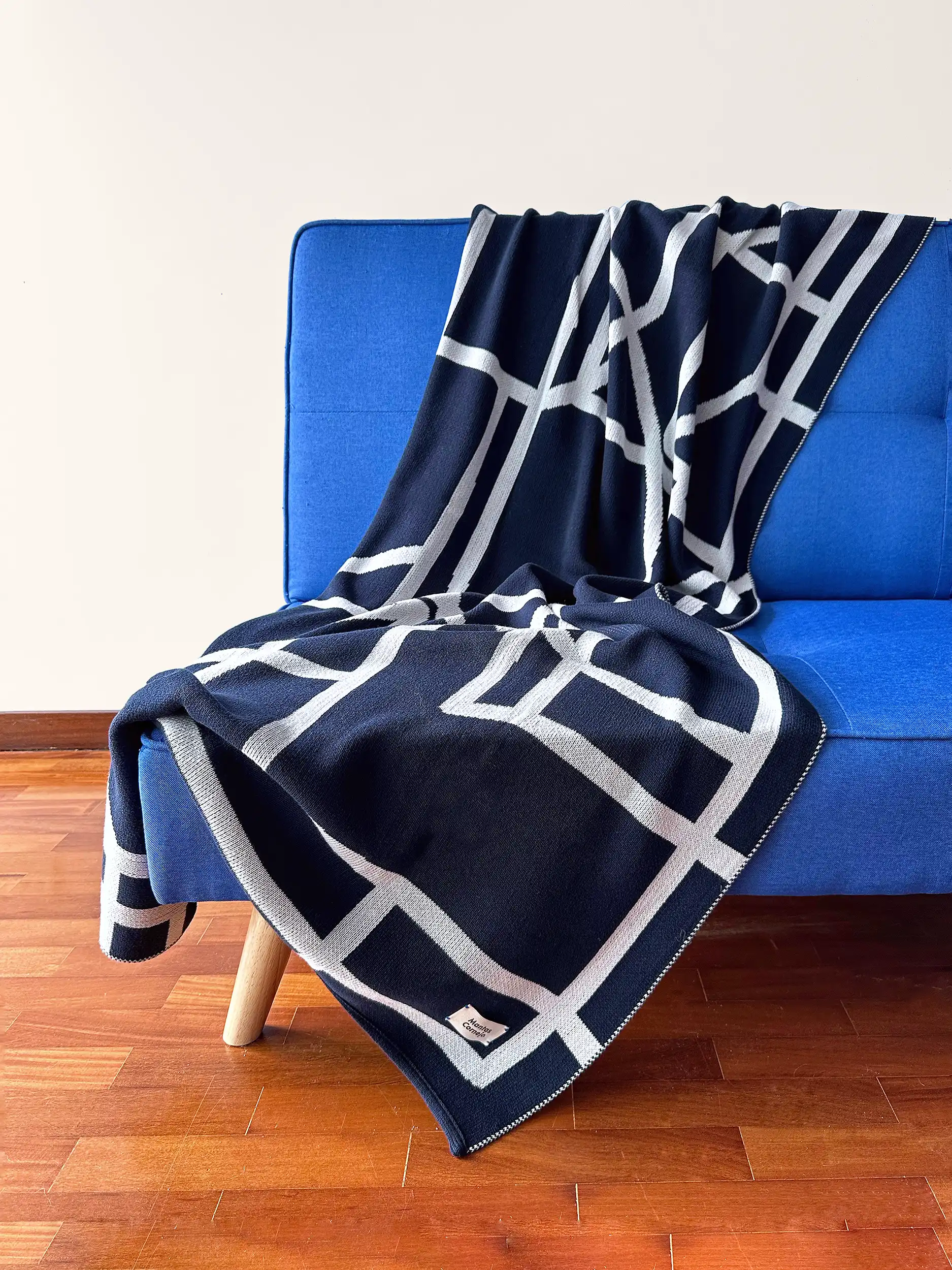 BRUTALISM THROW BLANKET MARINE