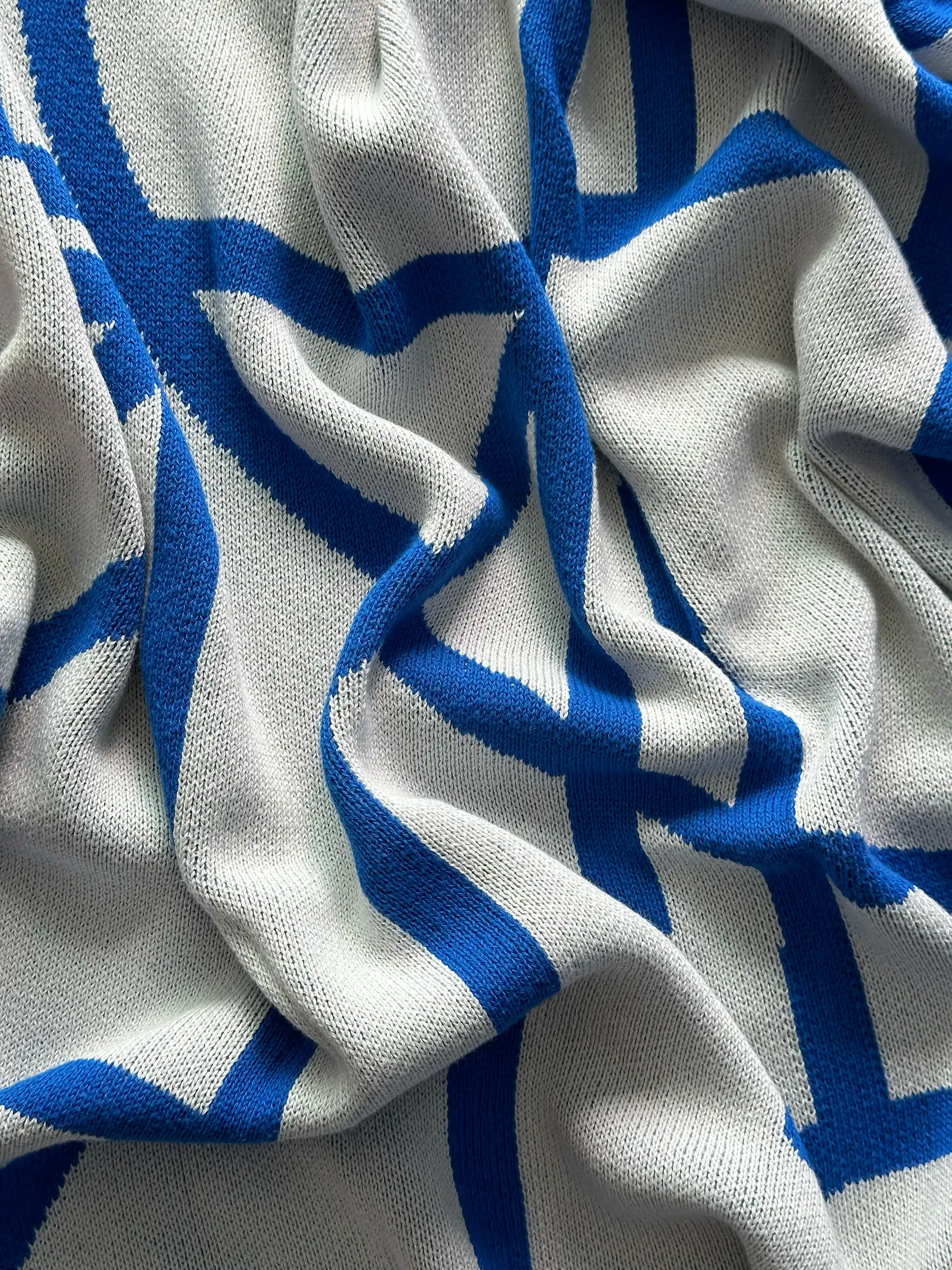 BRUTALISM THROW BLANKET BLUE