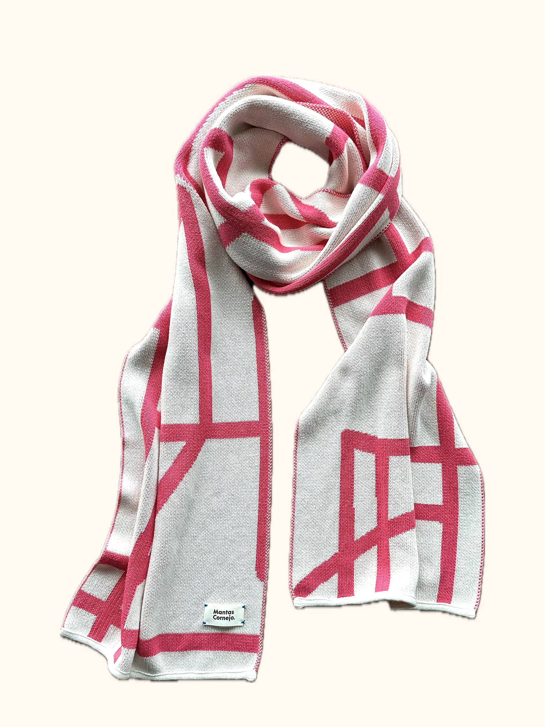 BRUTALISM MEGA SCARF FUCSIA