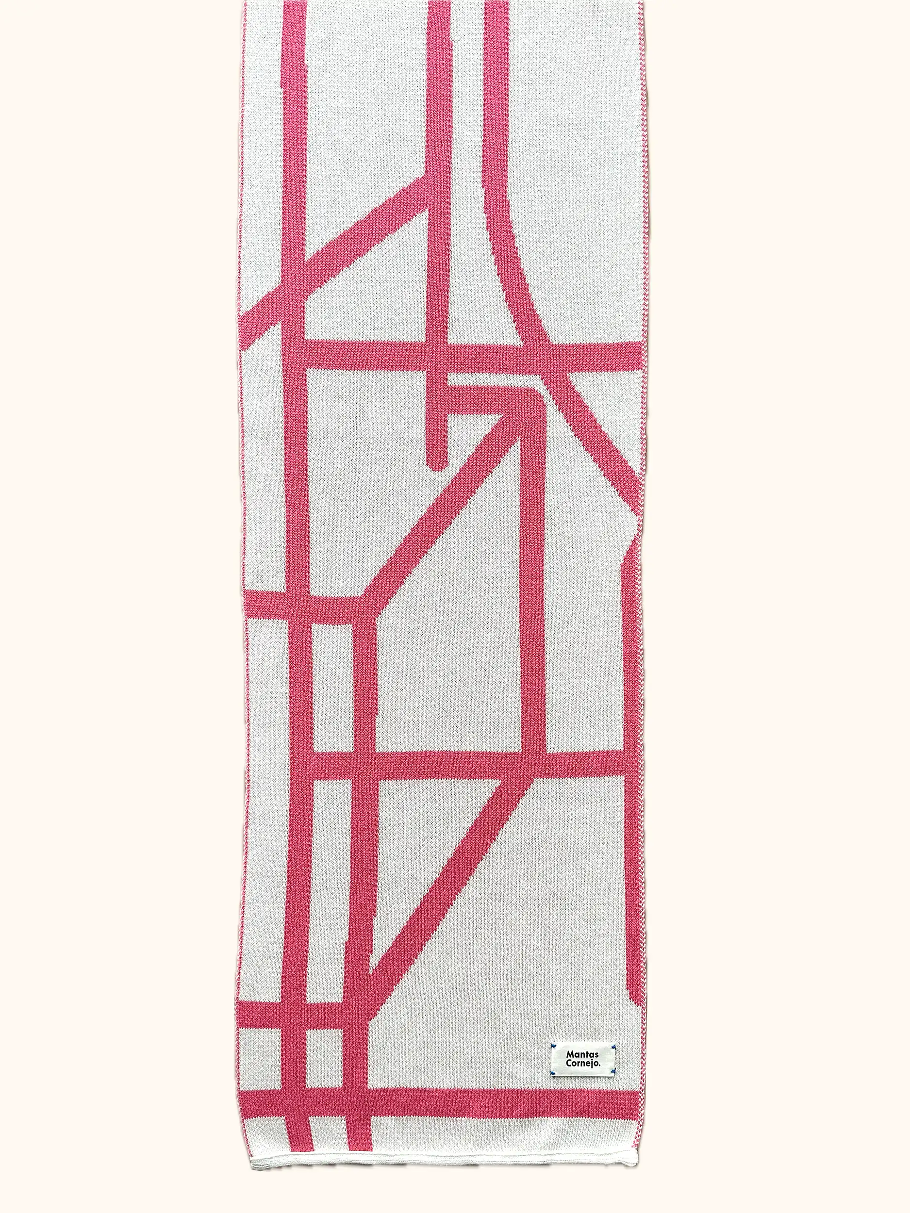 BRUTALISM MEGA SCARF FUCSIA