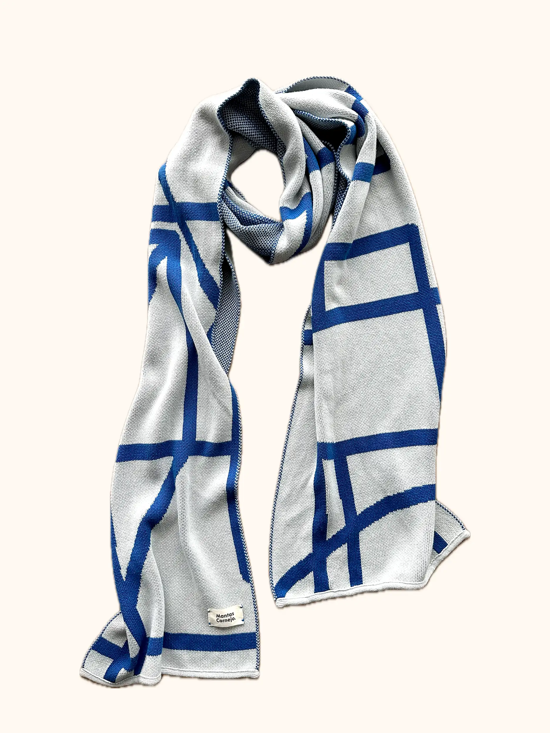 BRUTALISM MEGA SCARF BLUE