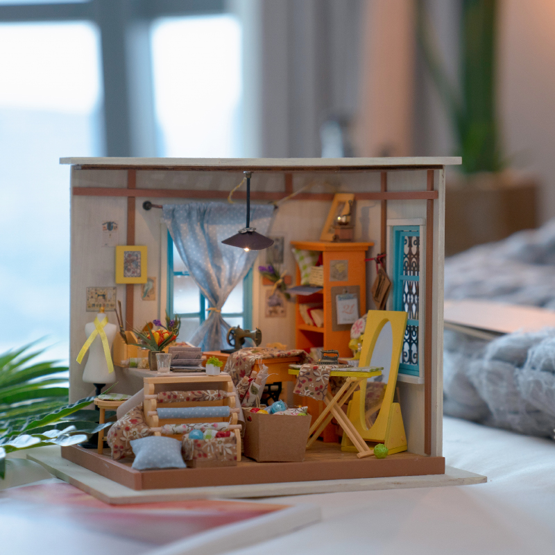 Casa en miniatura DIY de Rolife Lisa's Tailor DG101	