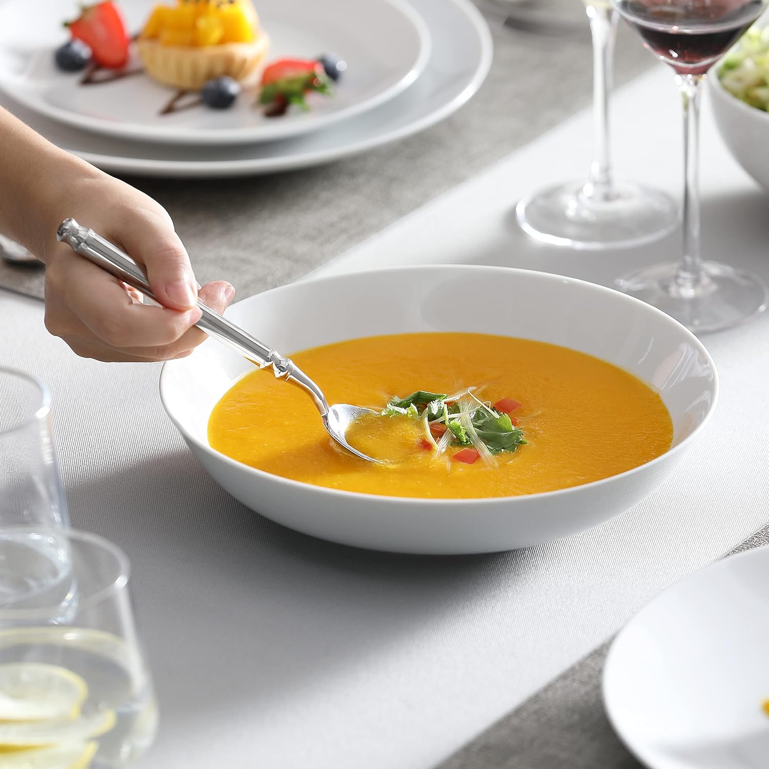 24-piece porcelain cup set, serving 6 people