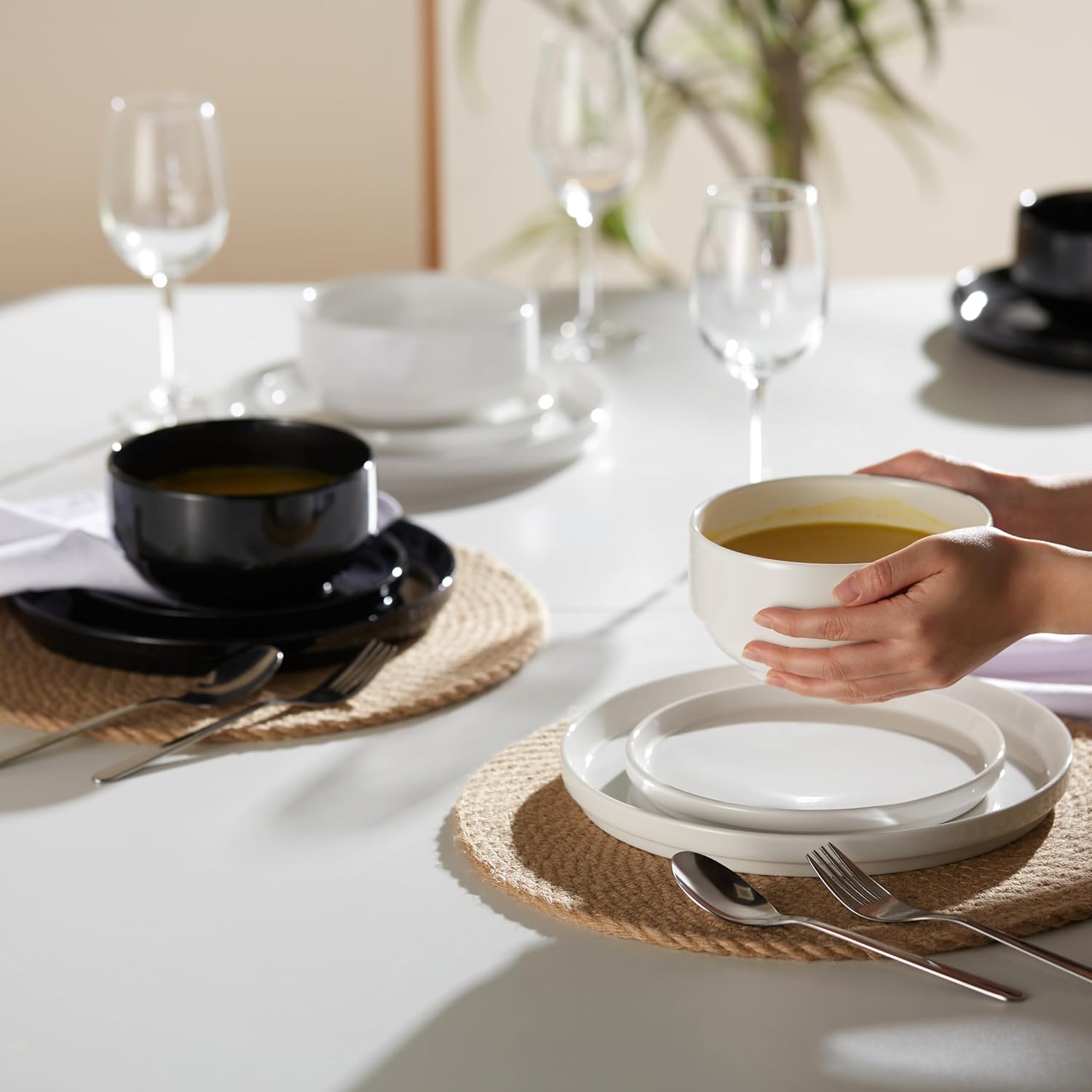 Ellipse porcelain set, 12 pieces, serves 4 people