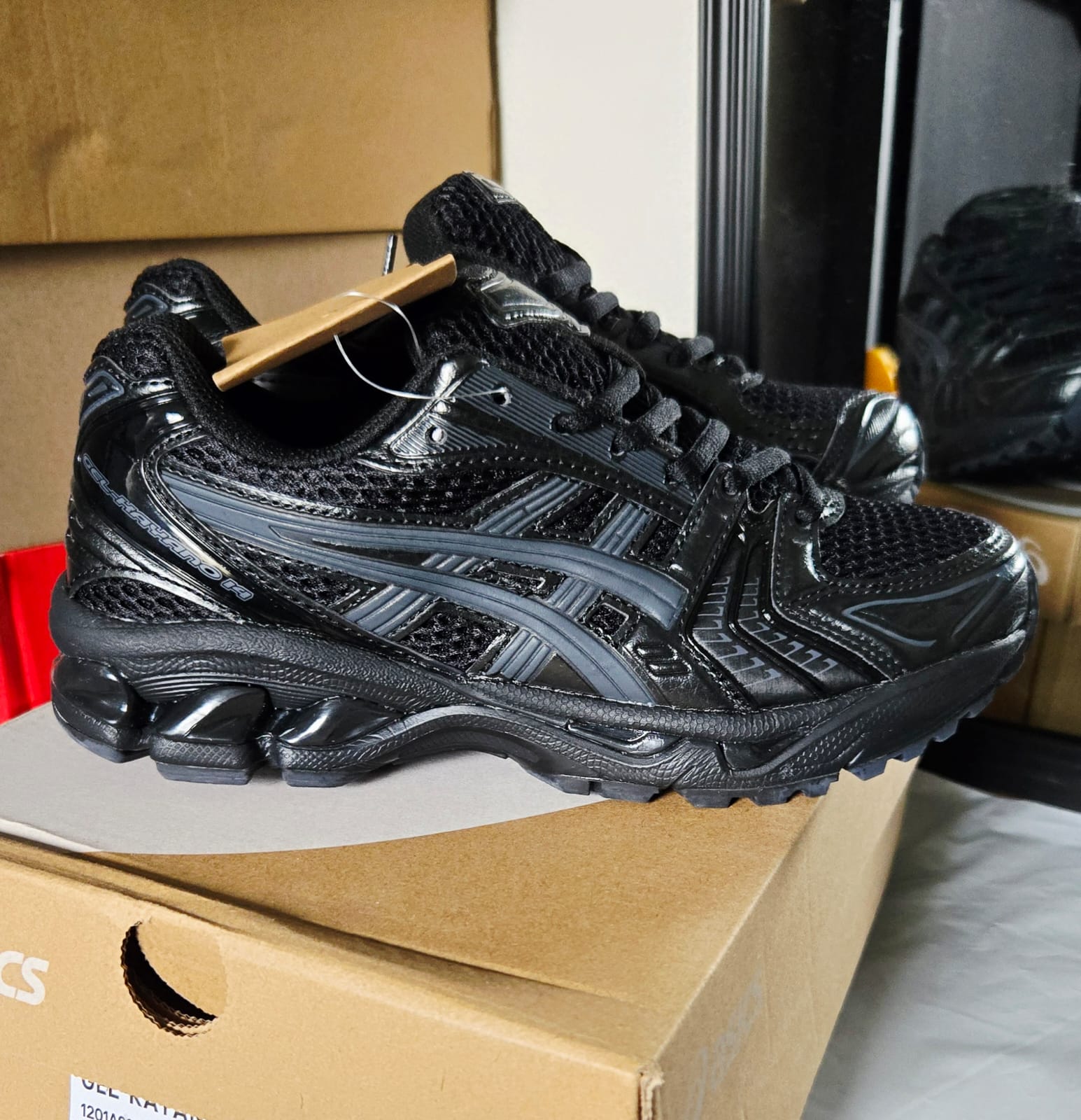 ASICS GEL-Kayano 14 Black